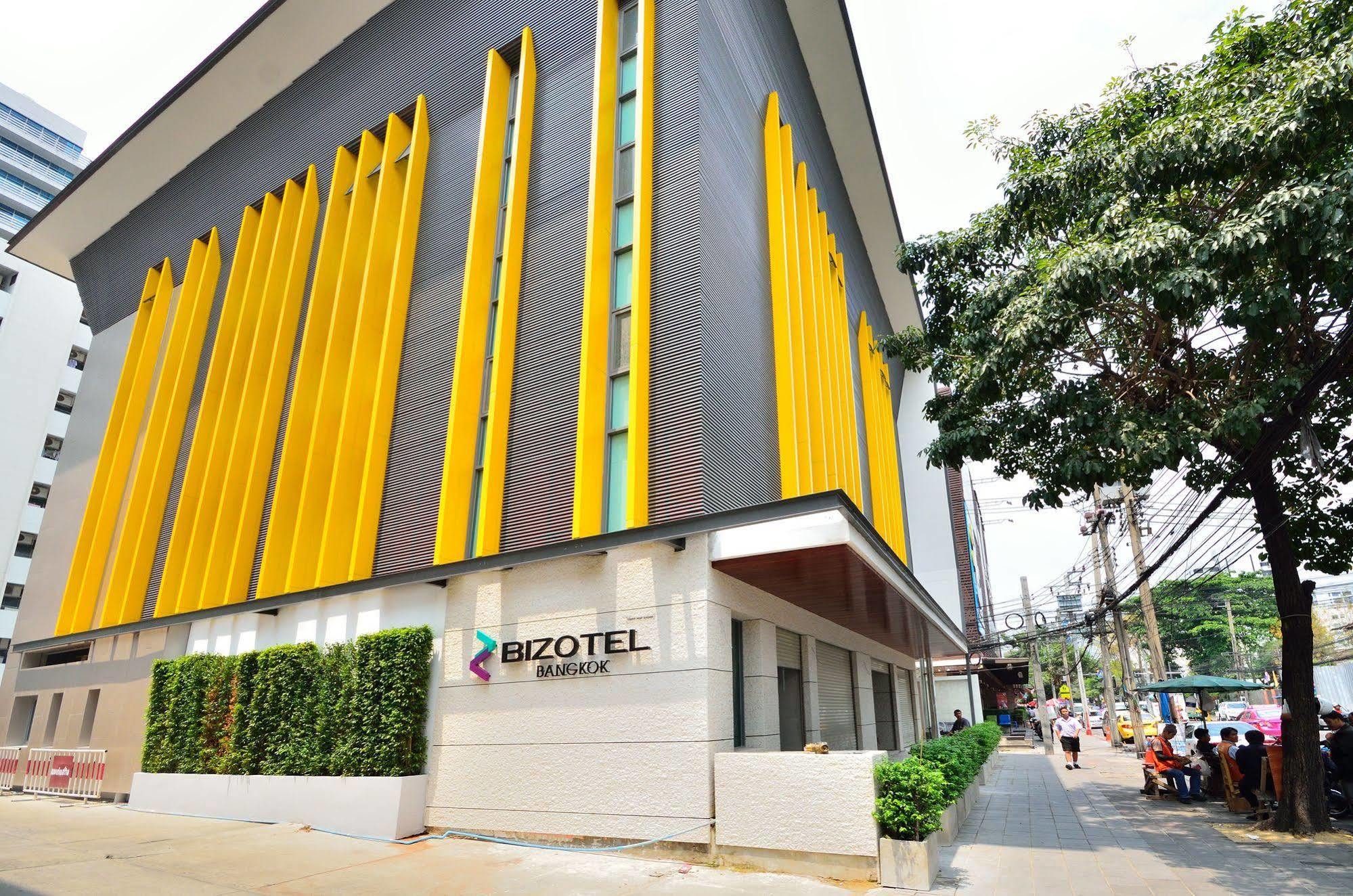 Bizotel Premier Hotel & Residence Bangkok Exterior photo